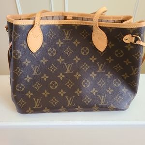 Louis Vuitton Monogrammed bag